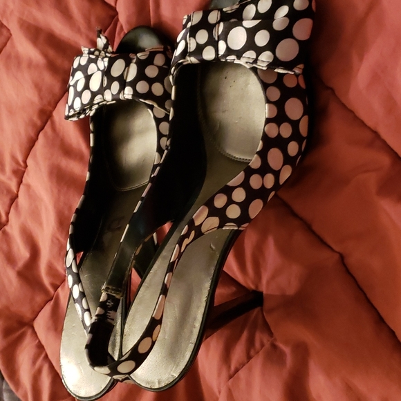 Unisa Polka Dot Heels Size 8 - Picture 3 of 8